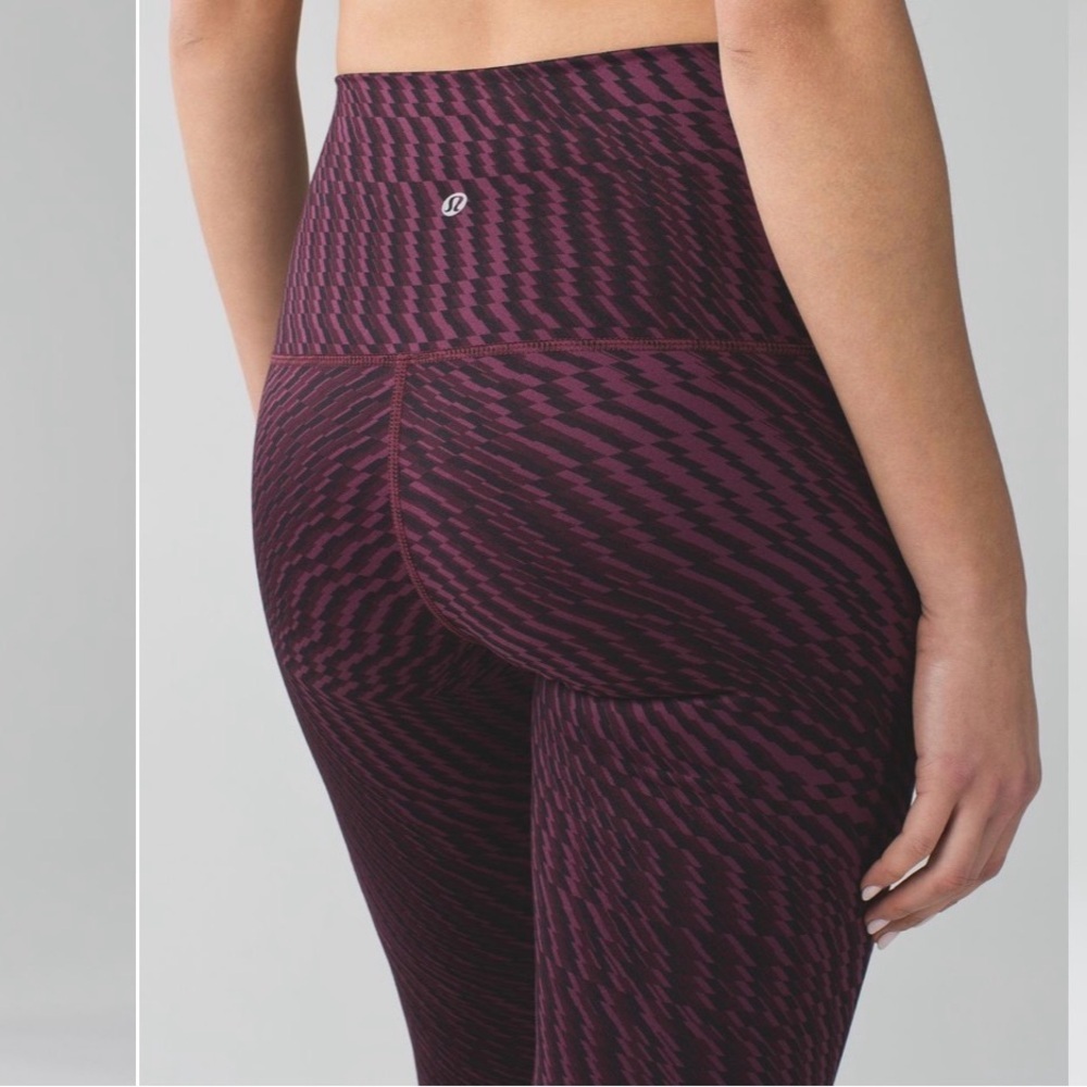 lululemon athletica High-Waist Plum Leggings Size Tag Missing Fits S/M